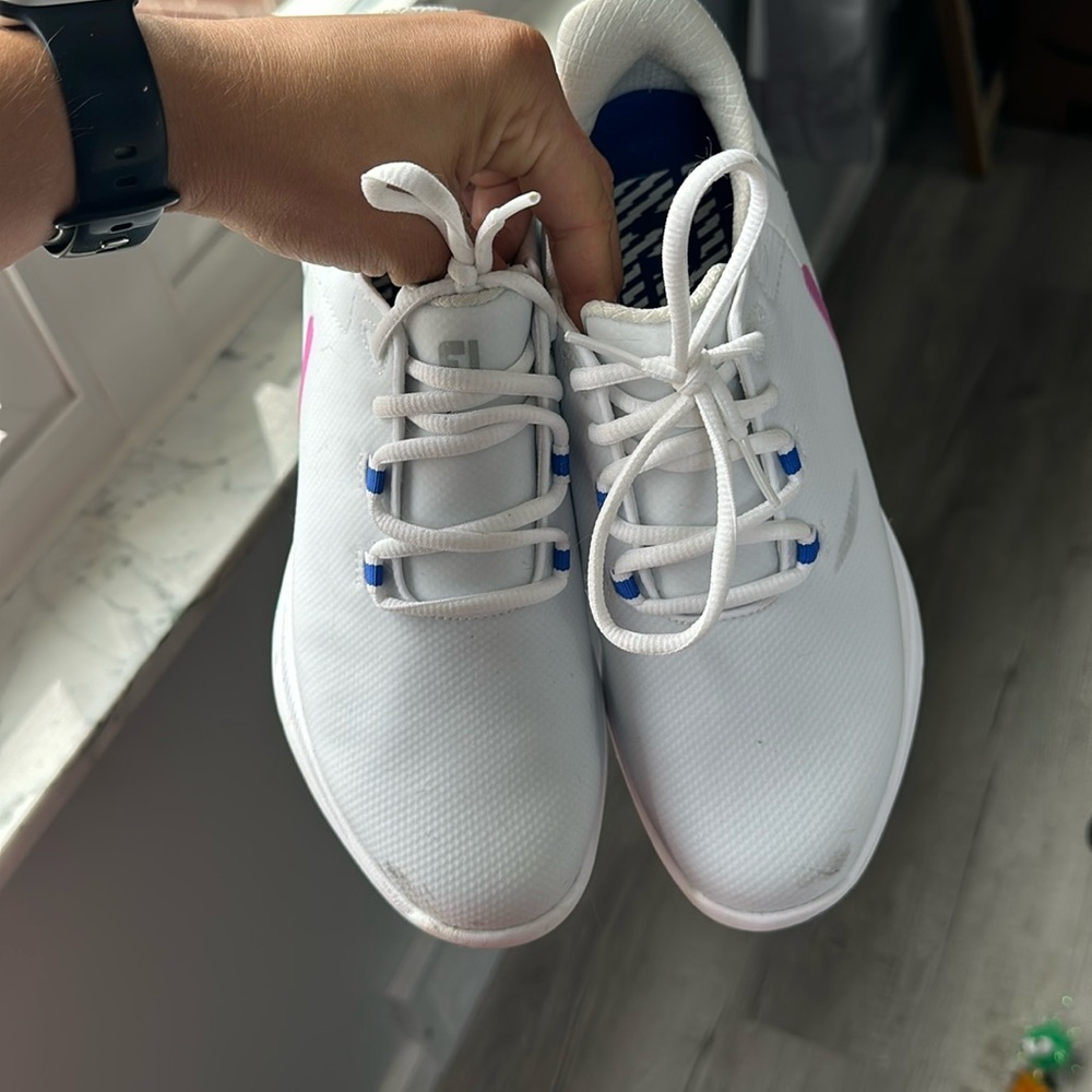 Footjoy women’s golf shoes
